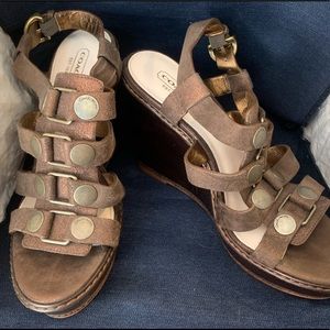 Coach Copper Wedge Sandals Super Cute